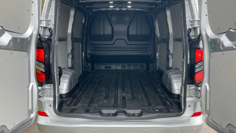 Ford Transit Custom 300 L1 Diesel Fwd 2.0 EcoBlue 136ps H1 Van Limited